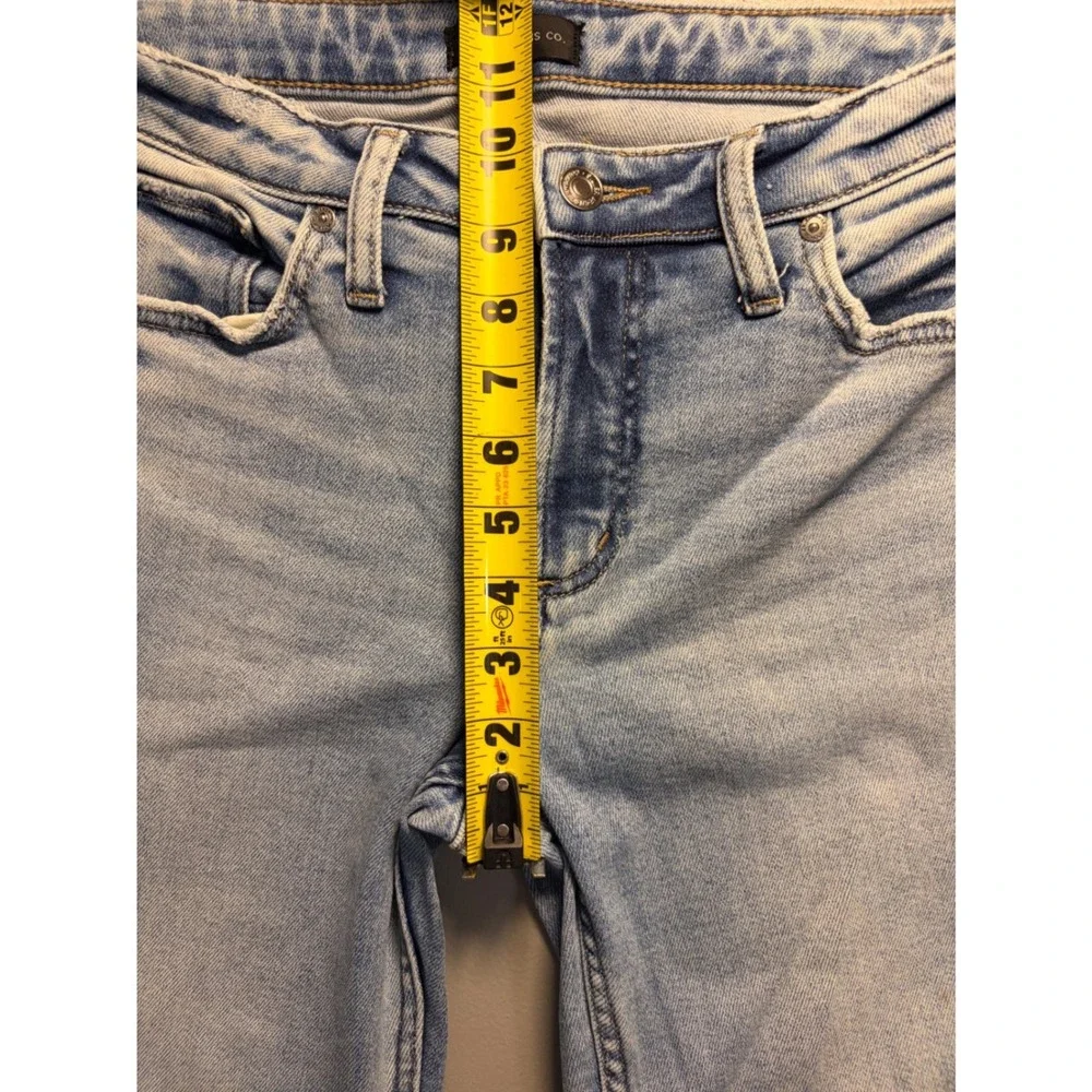 Silver Jeans Co Most Wanted Straight Crop Jeans Womens 30x26 Light Wash Raw Hem